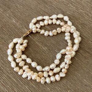 Elegant Pearl Necklace